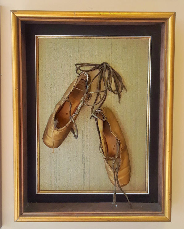 Art On The Move Framed Memories